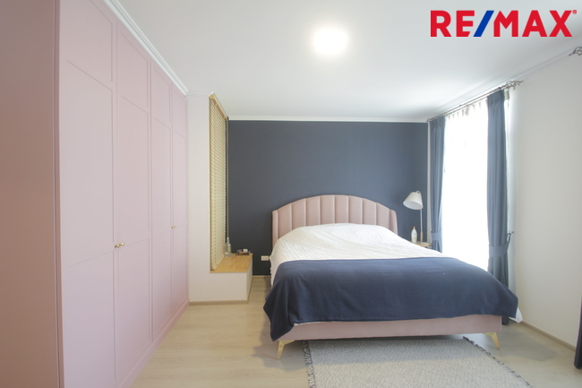 ทาวน์โฮมวิลลาจจิโอสุขสวัสดิ์ ประชาอุทิศ90 โครงการแลนด์แอนด์เอ้าส์ บ้านพร้อมอยู่ ตกแต่งเฟอร์แถมแอร์ 21.4วา ต้นโครงการ ใกล้ทางด่วนสุขสวัสดิ์ บางพลี เดินทางสะดวก