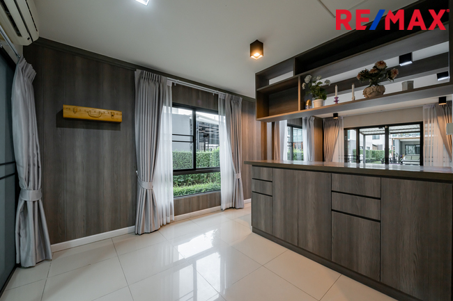 หลังมุม New Listing! 2026 Town Avenue Cocos ทาวน์โฮมจาก Sansiri 23 ตร.วา (#บ้านตัวอย่าง ) พระรามสอง ซอย 50, แยก 7, ใกล้ Central พระรามสอง เพียง 700 เมตร [ขายขาดทุนถึง 1.5 ล้าน มาในราคาพิเศษ!!