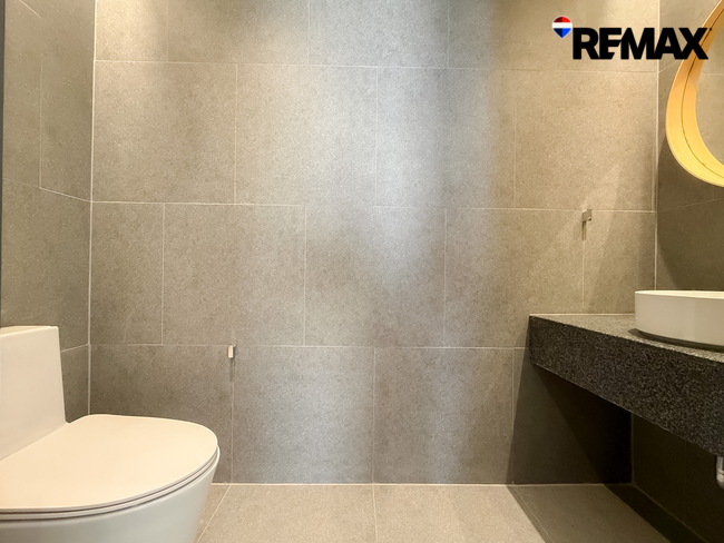 ทาวน์โฮมหรู 3.5 ชั้น The Cabinet 29 (เดอะ คาบิเน็ต ทเวนตีไนน์) ถนนประเสริฐมนูกิจ-รามอินทรา - เกษตร-นวมินทร์ พื้นที่ใช้สอยกว่า 250 ตร.ม.