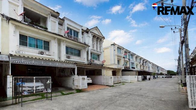 (มาใหม่!) Townhome 3 ห้องนอน, The Terrace พระราม 2-ท่าข้าม ( ขายพร้อมผู้เช่า ในราคาดีสุดๆ!!ได้เงินส่วนต่างทันที) "ได้ Yield เกือบ 7%"