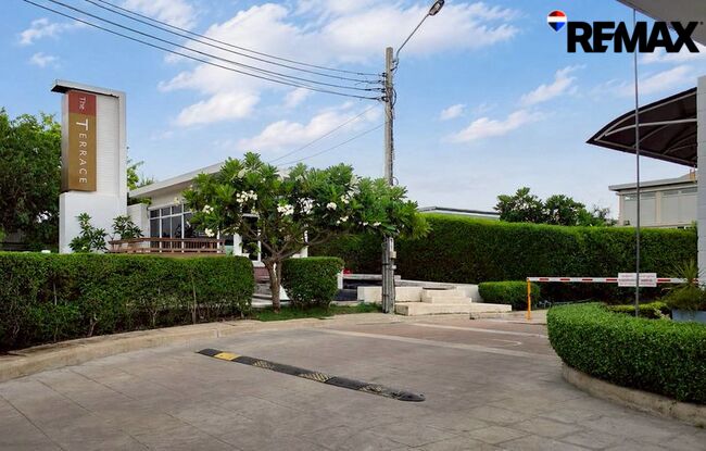 (มาใหม่!) Townhome 3 ห้องนอน, The Terrace พระราม 2-ท่าข้าม ( ขายพร้อมผู้เช่า ในราคาดีสุดๆ!!ได้เงินส่วนต่างทันที) "ได้ Yield เกือบ 7%"