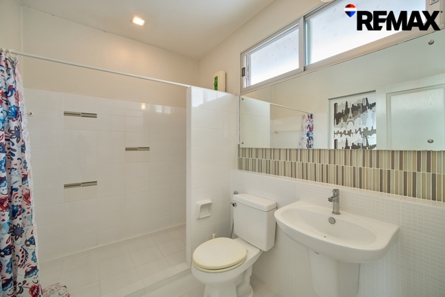 ขายบ้านพุทธบูชา36 บ้านใหม่1พุทธบูชา(หลังมุม) สภาพดี พื้นที่ดินใหญ่กว่า ติดอู่รถเมย์สาย75