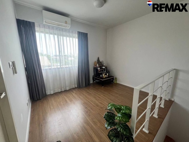 ขายทาวน์โฮม 3 ชั้น บ้านกลางเมือง ปิ่นเกล้า-จรัญสนิทวงศ์ ใกล้ทางด่วนศรีรัช และรถไฟฟ้า MRT  3  สาย
