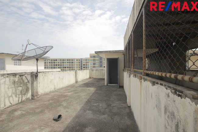 อาคารพาณิชย์สุขสวัสดิ์ ประชาอุทิศ สุขนิเวศน์2 ทำเลค้าขาย เปิดสำนักงาน ริมถนนเมนหน้าโครงการก่อนเข้าหมู่บ้าน ห้องริมระหว่างตึก ใกล้บิ๊กซีสุขสวัสดิ์ สะพานภูมิพล1-2