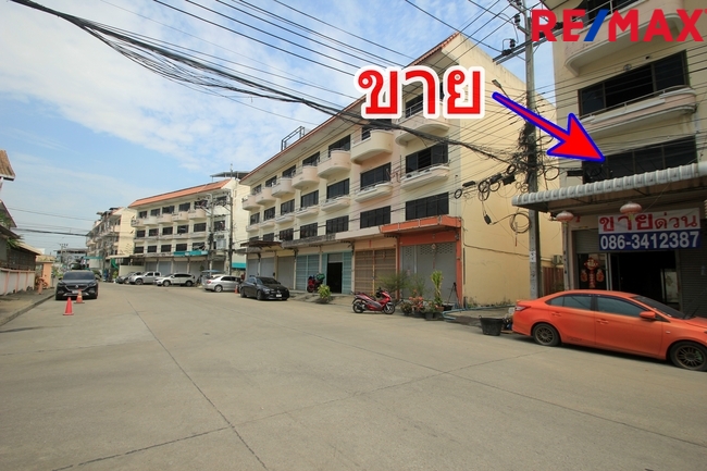 อาคารพาณิชย์สุขสวัสดิ์ ประชาอุทิศ สุขนิเวศน์2 ทำเลค้าขาย เปิดสำนักงาน ริมถนนเมนหน้าโครงการก่อนเข้าหมู่บ้าน ห้องริมระหว่างตึก ใกล้บิ๊กซีสุขสวัสดิ์ สะพานภูมิพล1-2