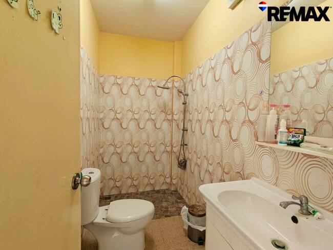 ขาย อาคารพาณิชย์ ติดถนนประชาอุทิศ ซ.27 ทำเลทองค้าขายดี ตรงข้าม ร.ร.ชูสินทองประดิษฐ์อนุสรณ์ สวยสภาพดีมาก