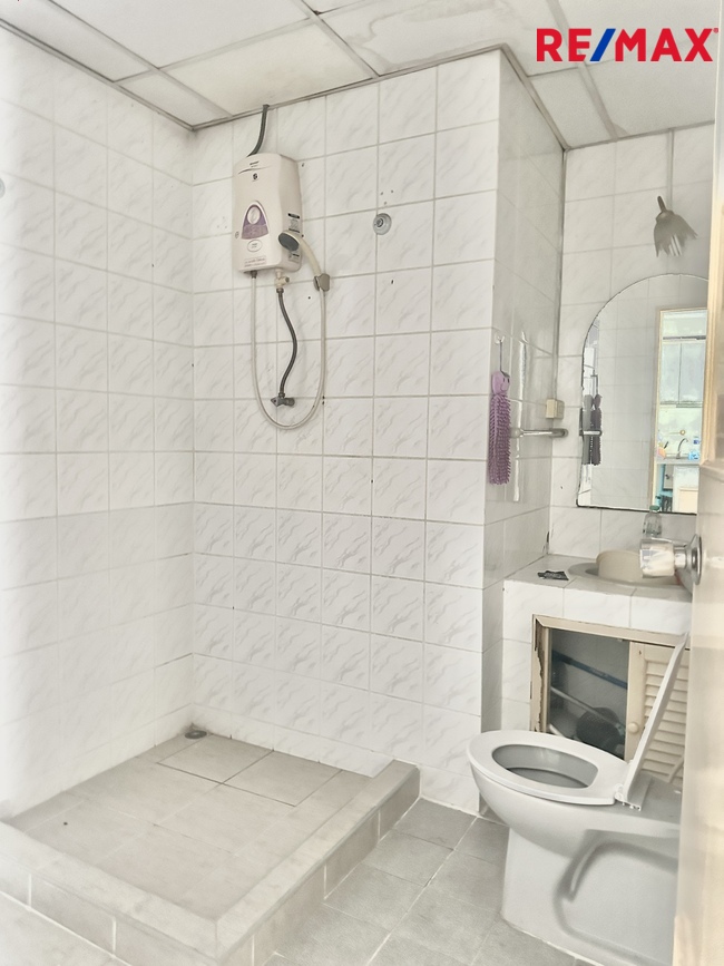 คอนโดคอมมอนเวลธ์ ปิ่นเกล้า | ห้อง Studio ติด MRT บางยี่ขัน บรรยากาศโปร่งสบาย เดินทางเข้าเมืองง่าย