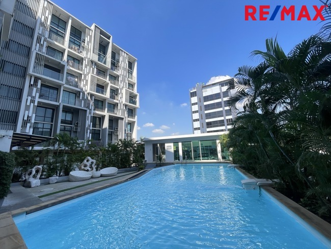 คอนโดใกล้ BTS บางนา อุดมสุข Full Furnished Duplex Condo in Bangna Beyond Sukhumvit เดินทางสะดวก ใกล้ BTS และทางด่วนคอนโด Low-rise บรรยากาศสงบ