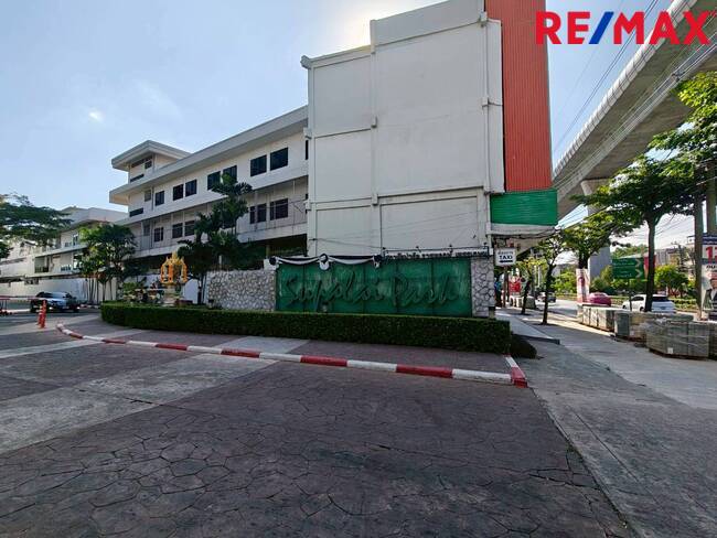 ขายคอนโด ศุภาลัย ราชพฤกษ์ เพชรเกษม ติด MRTบางหว้า(สถานี Interchange) ชั้น9 ห้องใหม่ไม่เคยใช้ ใกล้ ม.สยาม, ร.พ.พญาไท3, ซีคอนบางแค