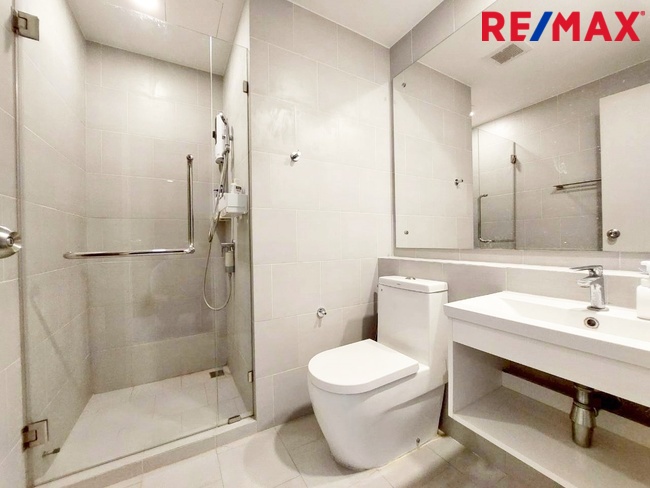 ขายคอนโดวิวแม่น้ำเจ้าพระยา ห้องมุม ชั้นสูง โครงการ De Lapis Charan 81