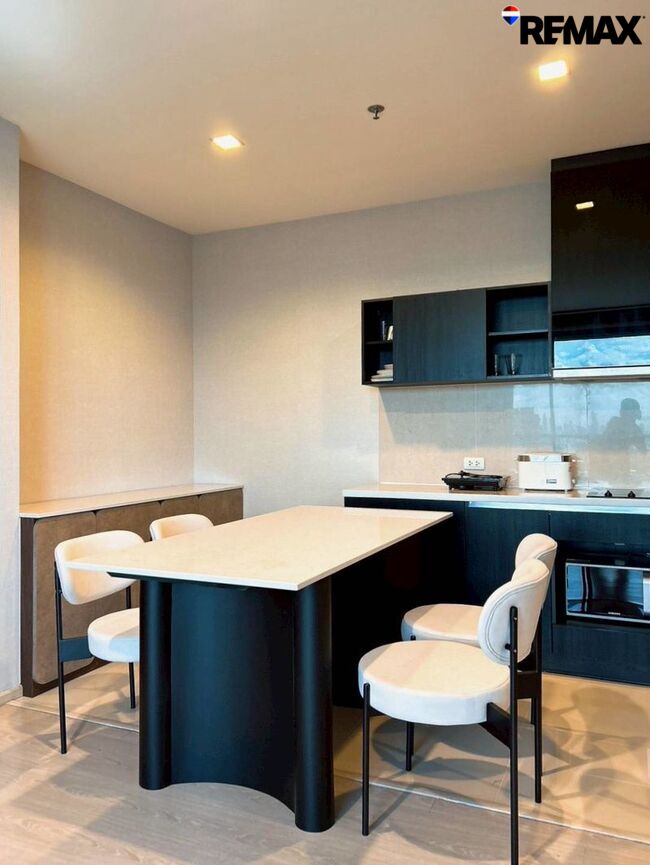 (New Listing! รับฟังข้อเสนอ! ) HQ Thonglor (2 ห้องนอน ขายพร้อมผู้เช่า รับรายได้ทันที!!