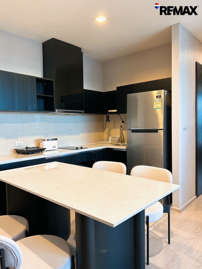 (New Listing! รับฟังข้อเสนอ! ) Rhythm Sukhumvit 44/1 (2 ห้องนอน 1 ห้องน้ำ ติด BTS พระโขนง ขายพร้อมผู้เช่า รับรายได้ทันที!!