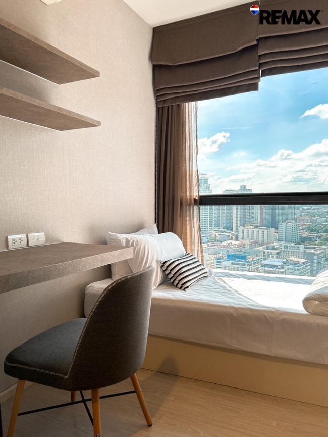 (New Listing! รับฟังข้อเสนอ! ) Rhythm Sukhumvit 44/1 (2 ห้องนอน 1 ห้องน้ำ ติด BTS พระโขนง ขายพร้อมผู้เช่า รับรายได้ทันที!!