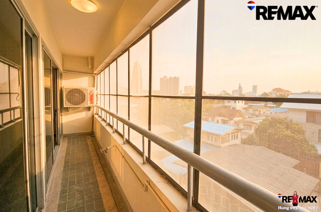 ขายคอนโด การ์เด้น คอร์ท (บ้านรวงข้าว4) ราษฎร์บูรณะ ห้องใหญ่ 82 ตร.วา 2 bed ขายเพียง 2.49 Mb. ใกล้ทางด่วนพระราม 3 เข้าเมืองไม่เกิน 15 นาที