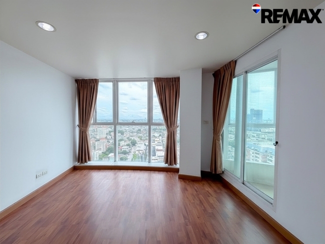 Bangkok Horizon Ramkhamhaeng คอนโดแบงค์คอก ฮอไรซอน รามคำแหง วิวสวย วิวเมือง 180° องศา วิวพาโนรามา ห้องนอนเห็นวิวทุกห้อง
