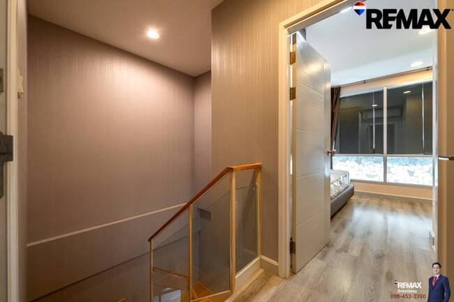Centric Sathon-St.Louise ห้อง Duplex 1 ห้องนอนใหญ่ (Rare) และที่มีที่จอดรถ Fixed อยู่ชั้น 1