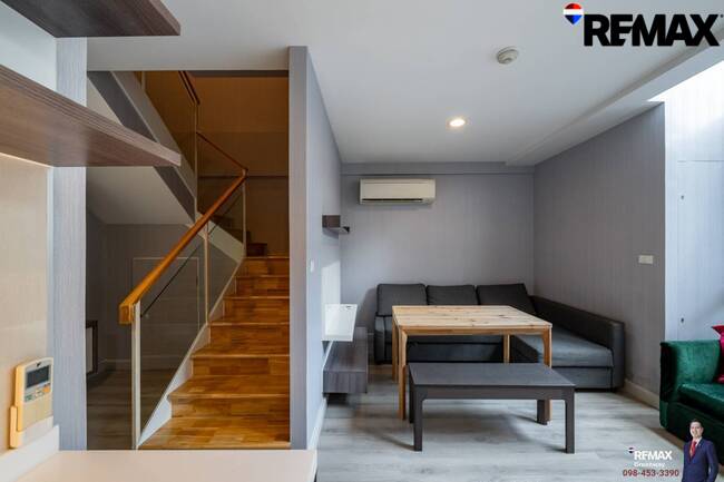 Centric Sathon-St.Louise ห้อง Duplex 1 ห้องนอนใหญ่ (Rare) และที่มีที่จอดรถ Fixed อยู่ชั้น 1