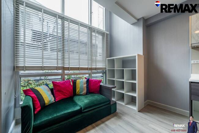 Centric Sathon-St.Louise ห้อง Duplex 1 ห้องนอนใหญ่ (Rare) และที่มีที่จอดรถ Fixed อยู่ชั้น 1