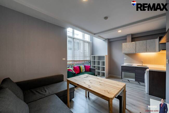 Centric Sathon-St.Louise ห้อง Duplex 1 ห้องนอนใหญ่ (Rare) และที่มีที่จอดรถ Fixed อยู่ชั้น 1