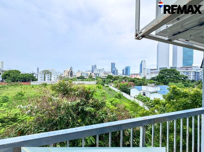 ขายห้องรีโนเวทพร้อมอยู่ เฟอร์นิเจอร์ เครื่องใช้ไฟฟ้า ครบ | ศุภาลัย ซิตี้ รีสอร์ท รัชดา - ห้วยขวาง l Supalai City Resort Ratchada–Huai Khwang