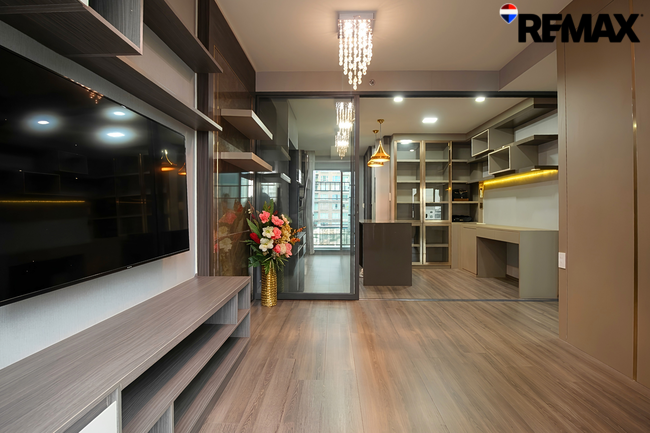 Ideo Sathorn - Wongwian Yai ไอดีโอ สาทร-วงเวียนใหญ่ ห้องมุม 2 ห้องนอน 70.13 ตรม. ใหม่ ตกแต่งพร้อมใช้ ขายต่ำกว่าทุนเพียง 6.9 ล้านบาท