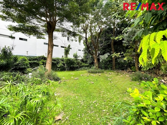 ที่ดิน หมู่บ้านกรีนวิลล์ ถนนสามวา (ซอยสามวา 11) ถมแล้ว ขนาด 61.9 ตร.ว.