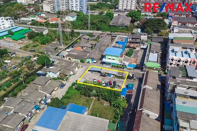 [ขาย] ที่ดิน 174 ตรว. เพชรเกษม 63 (ซอยวัดม่วง) — แปลงสี่เหลี่ยมสวย ทำเลลัดออกได้รอบทิศ!