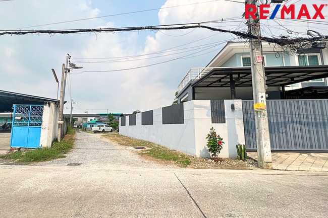 ขายที่ดินใกล้เพชรเกษม 81 หนองแขม ถมแล้ว ใกล้หมู่บ้าน Modi Villa 100 ตรว