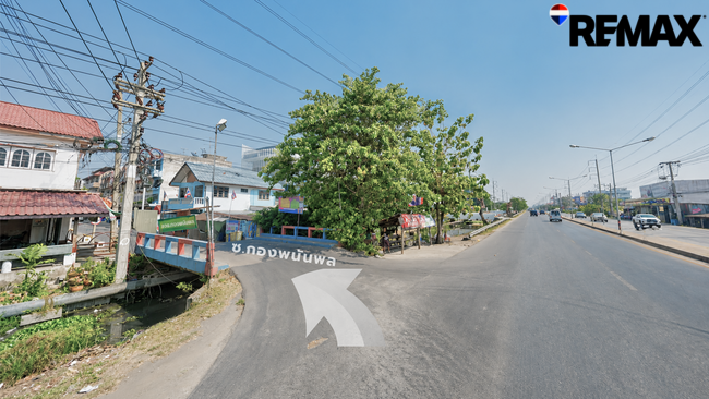 ขายที่ดินเอกชัย ใกล้วัดโพธิ์แจ้ ซอยกองพนันพล แปลงมุม 60.5 ตร.ว. พร้อมห้องเช่า 7 ห้อง เพียง 1.7 ล้านบาท