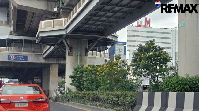 ขายที่ดินเปล่า เพชรเกษม 76, "94ตร.วา ขนาดพิมพ์นิยม!", ใกล้ MRT หลักสอง 900 เมตร เท่านั้น แปลงสวยสี่เหลี่ยมสวย