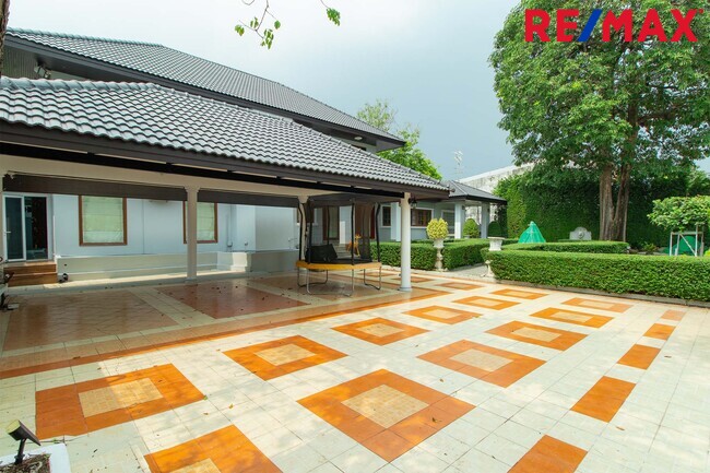 ขายบ้านเดี่ยวทุ่งครุ หมู่บ้านบ้านบุรีรมย์ ประชาอุทิศ