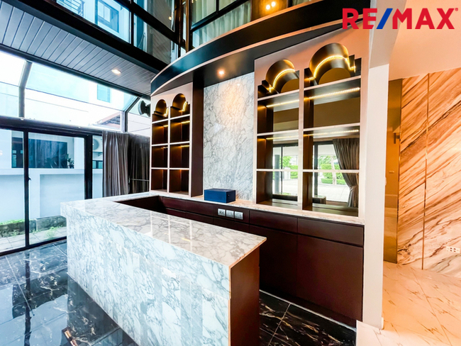 Nirvana Beyond เกษตร–นวมินทร์ บ้านเดี่ยวหลังใหญ่ ตกแต่งครบสวยแบบ Modern Luxury