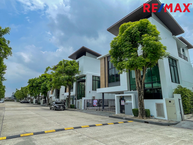 Nirvana Beyond เกษตร–นวมินทร์ บ้านเดี่ยวหลังใหญ่ ตกแต่งครบสวยแบบ Modern Luxury