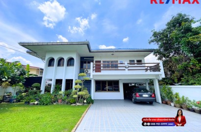 บ้านเดี่ยวปัฐวิกรณ์ – นวมินทร์ 70 - ประเสริฐมนูกิจ43 พื้นที่ดิน 103 ตร.วา 4 ห้องนอน 4 ห้องน้ำ 5 ที่จอด รองรับครอบครัวใหญ่ หรือผู้ที่ต้องการบ้านที่มีพื้นที่เยอะ