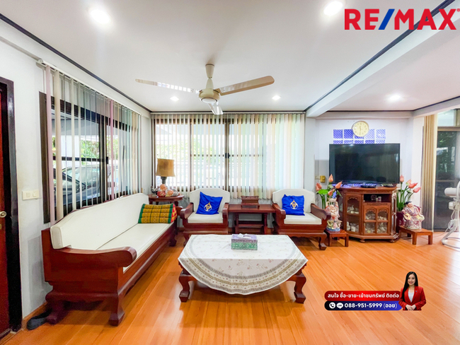 บ้านเดี่ยวปัฐวิกรณ์ – นวมินทร์ 70 - ประเสริฐมนูกิจ43 พื้นที่ดิน 103 ตร.วา 4 ห้องนอน 4 ห้องน้ำ 5 ที่จอด รองรับครอบครัวใหญ่ หรือผู้ที่ต้องการบ้านที่มีพื้นที่เยอะ