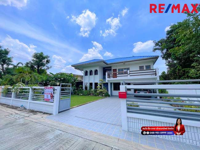 บ้านเดี่ยวปัฐวิกรณ์ – นวมินทร์ 70 - ประเสริฐมนูกิจ43 พื้นที่ดิน 103 ตร.วา 4 ห้องนอน 4 ห้องน้ำ 5 ที่จอด รองรับครอบครัวใหญ่ หรือผู้ที่ต้องการบ้านที่มีพื้นที่เยอะ