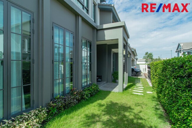 ขายสราญสิริ เทียนทะเล 30 บ้านเดี่ยวใหม่มาก ไม่เคยอยู่อาศัย