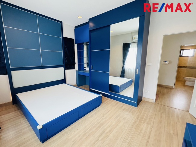 ขายบ้านเดี่ยว 2 ชั้น หลังมุม วิวสวน-สระน้ำ | หมู่บ้านบลูลากูน 2 บางนา–วงแหวน | ใกล้เมกาบางนา