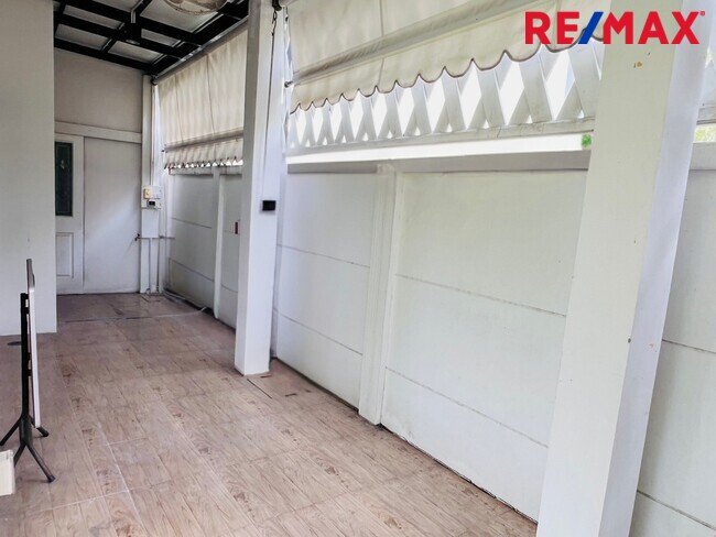 ขายบ้านเดี่ยว 2 ชั้น หลังมุม วิวสวน-สระน้ำ | หมู่บ้านบลูลากูน 2 บางนา–วงแหวน | ใกล้เมกาบางนา