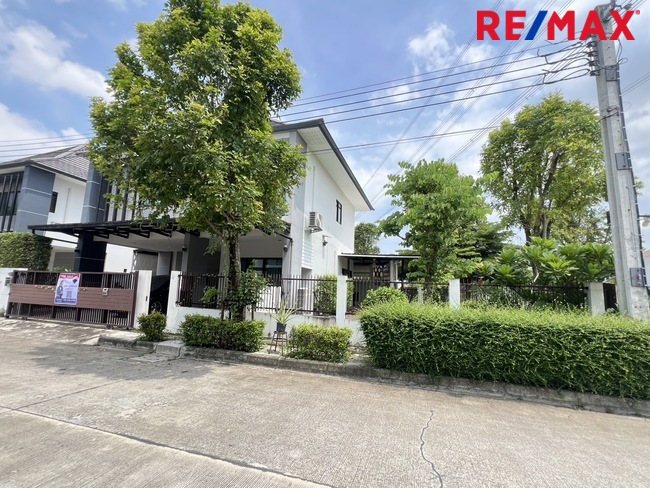 ขายบ้านเดี่ยว 2 ชั้น หลังมุม วิวสวน-สระน้ำ | หมู่บ้านบลูลากูน 2 บางนา–วงแหวน | ใกล้เมกาบางนา