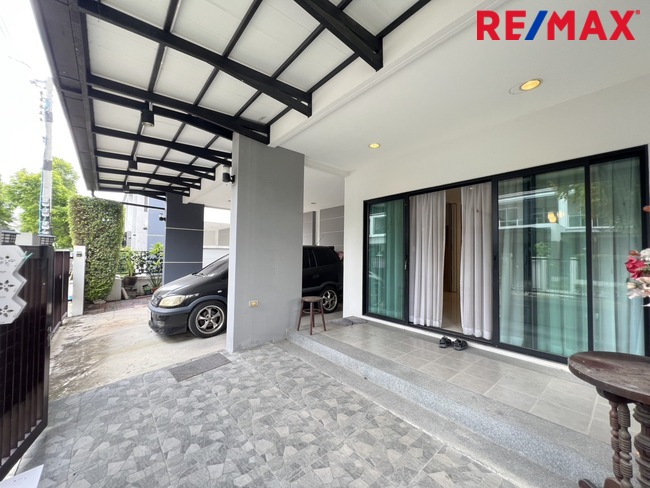 ขายบ้านเดี่ยว 2 ชั้น หลังมุม วิวสวน-สระน้ำ | หมู่บ้านบลูลากูน 2 บางนา–วงแหวน | ใกล้เมกาบางนา
