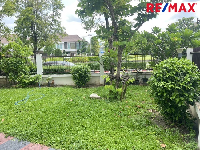 ขายบ้านเดี่ยว 2 ชั้น หลังมุม วิวสวน-สระน้ำ | หมู่บ้านบลูลากูน 2 บางนา–วงแหวน | ใกล้เมกาบางนา