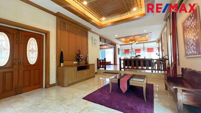 ขายบ้าน พฤกษ์ภิรมย์ สาทร ราชพฤกษ์ ติดถนนเมน ตรงข้ามสวน มีเรือนรับรอง ที่ดินแปลงใหญ่ 227 ตรว.