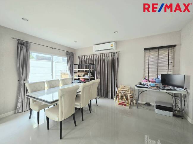 บ้านเดี่ยว ภัสสรเพรสทีจ รังสิต คลอง 2 ใกล้ฟิวเจอร์พาร์ครังสิต ติดถนนใหญ่รังสิต-นครนายก (ไม่เข้าซอย)