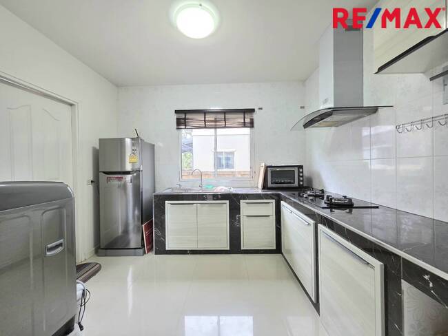 บ้านเดี่ยว ภัสสรเพรสทีจ รังสิต คลอง 2 ใกล้ฟิวเจอร์พาร์ครังสิต ติดถนนใหญ่รังสิต-นครนายก (ไม่เข้าซอย)