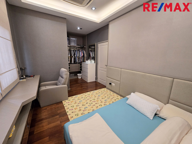 ขายบ้านเดี่ยว แกรนด์ บางกอก บูเลอร์วาร์ด สาทร ถ.กัลปพฤกษ์ บางแค 70.1 ตร.ว. ขายต่ำกว่าทุน
