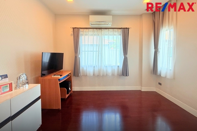ขายบ้าน นันทวัน ปิ่นเกล้า ราชพฤกษ์ 114 วา หลังมุม หันทิศใต้ ราคาพิเศษ