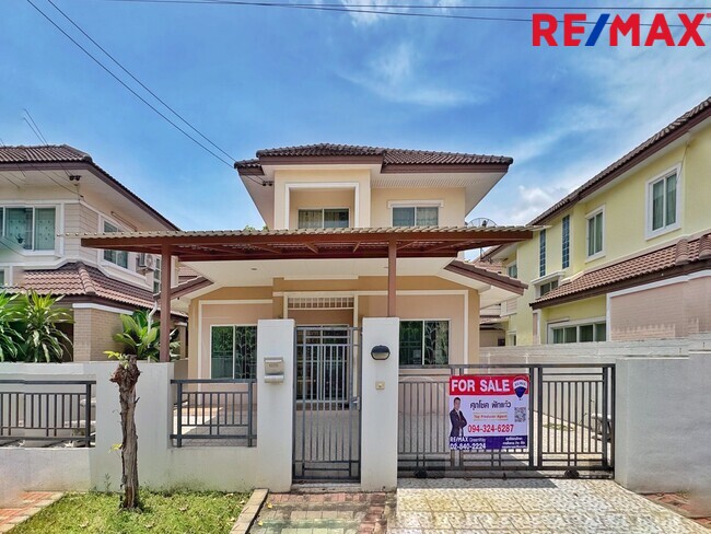 ขายบ้านเดี่ยว สัมมากร ราชพฤกษ์ 51 ตร.วา | 5 ห้องนอน มีห้องนอนล่าง ใกล้ MRT บางรักใหญ่ อยู่ใกล้โรงเรียนนานาชาติ DBS