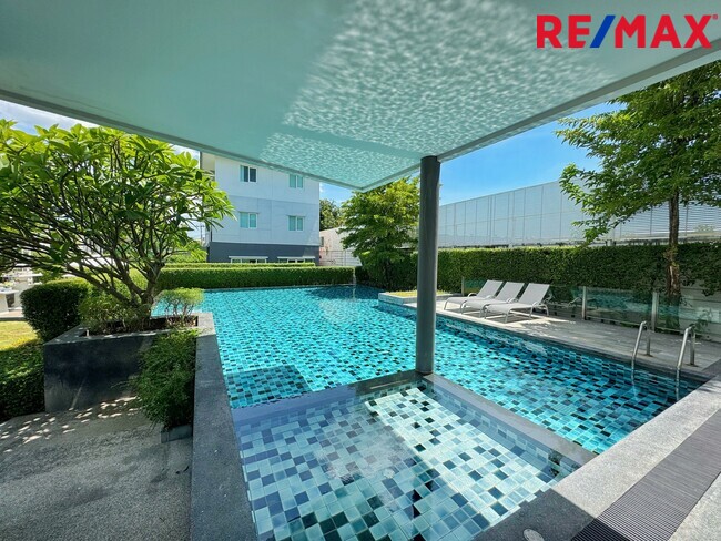 ขายบ้านเดี่ยว 3 ชั้น มายด์ ติวานนท์ | Rare Unit 7 ห้องนอน ครัวพรีเมียม ติดสวนส่วนตัว หน้าบ้านไม่ชนใคร ใกล้ MRT กระทรวงสาธารณสุข