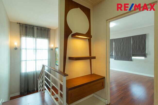 ขายเดอะแกรนด์ พระราม2 โซน Infinia บ้านเดี่ยวหลังมุม ถนนเมน Built in ทั้งหลัง